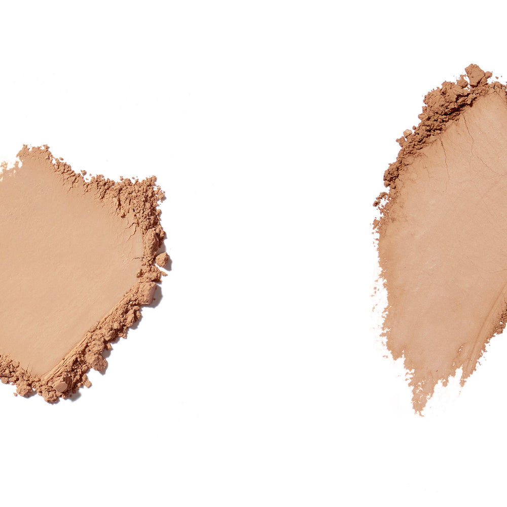 
                      
                        Jane iredale Amazing Base® Loose Mineral Powder SPF 20
                      
                    